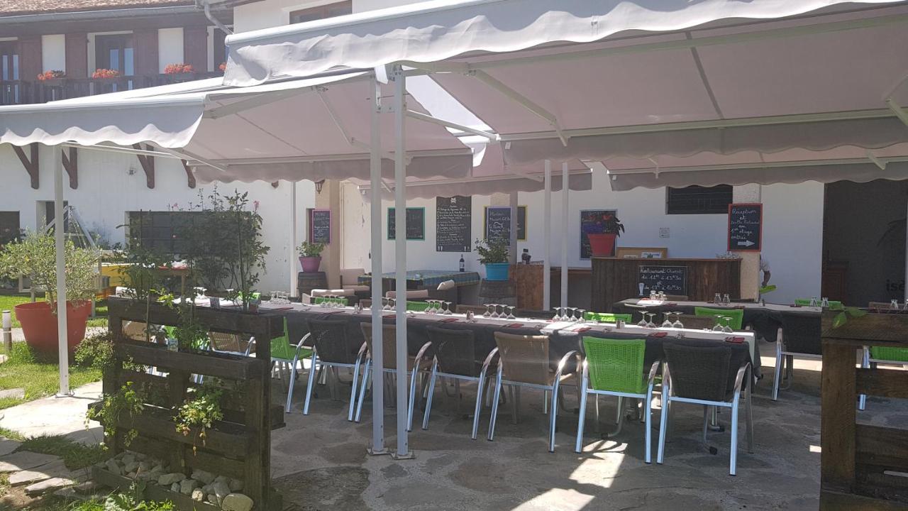 Hotel Restaurant Le Traineau Clelles Ngoại thất bức ảnh