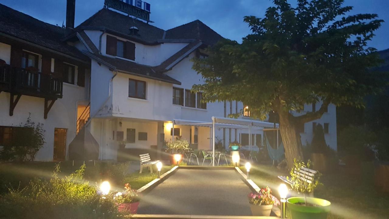 Hotel Restaurant Le Traineau Clelles Ngoại thất bức ảnh